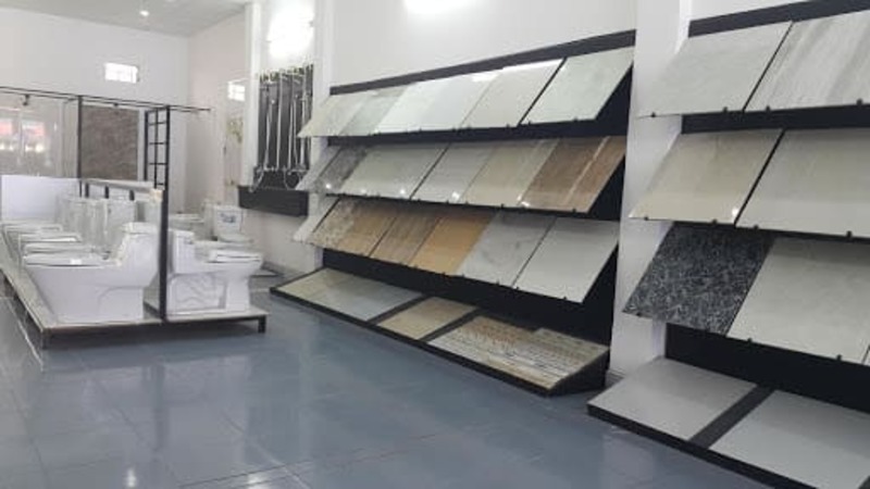 showroom gạch ốp lát đẹp - Crystal Design TPL