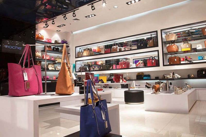 thiết kế nội thất shop túi xách