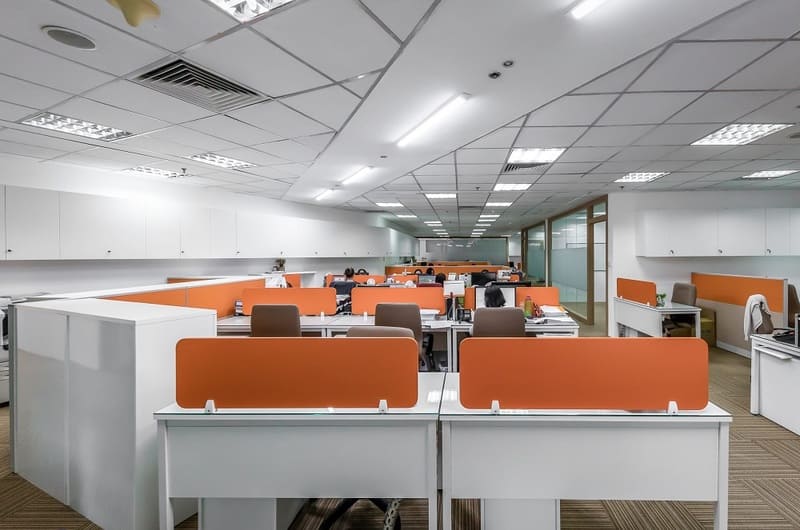 bố trí văn phòng làm việc không gian mở - Crystal Design TPL