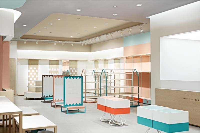 mẫu thiết kế cửa hàng thời trang trẻ em - Crystal Design TPL