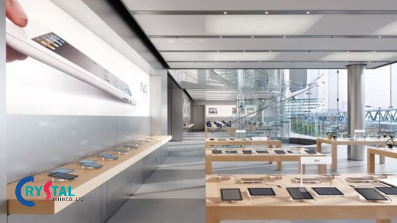 Thiết kế showroom không gian mở với hệ thống cửa kính giúp tối ưu lượng ánh sáng tự nhiên