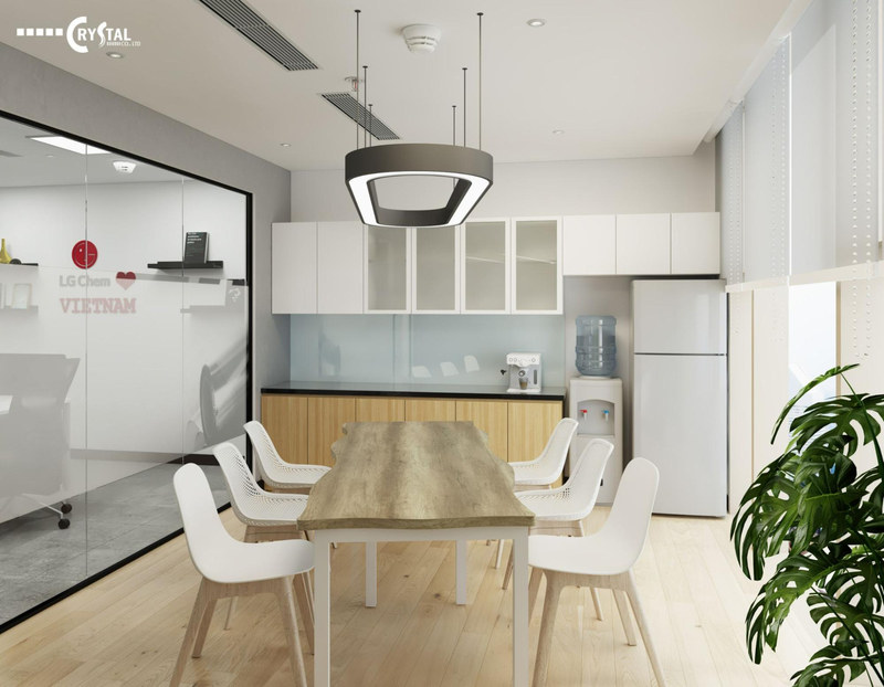 Phòng pantry hiện đại sử dụng tone màu trắng chủ đạo, bàn ăn gỗ sáng và tủ bếp gọn gàng