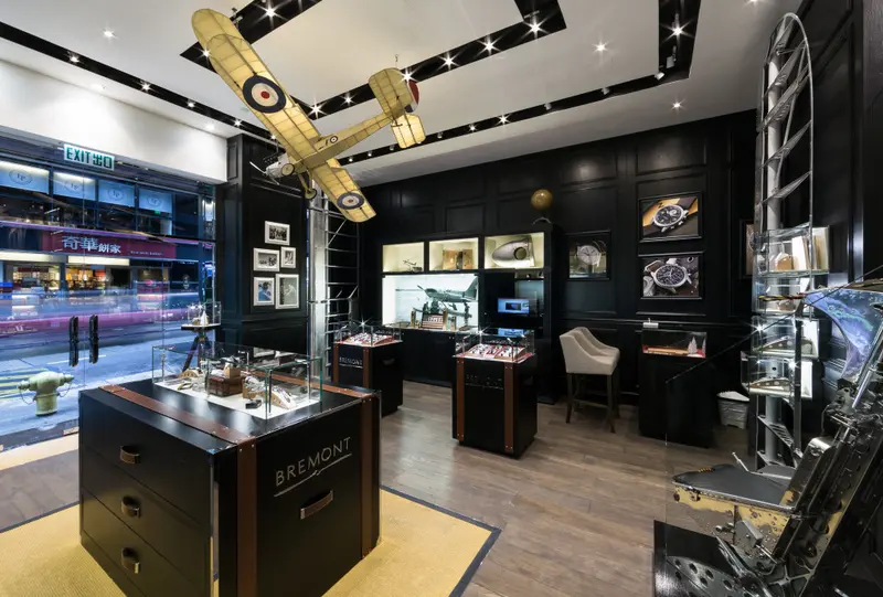 Hệ thống chiếu sáng toàn diện là hạng mục quan trọng khi thiết kế shop đồng hồ. - Nguồn ảnh: Aktiva Lighting