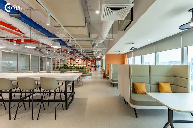 Khu vực nghỉ ngơi trong văn phòng lớn (Nguồn: Deco Crystal)