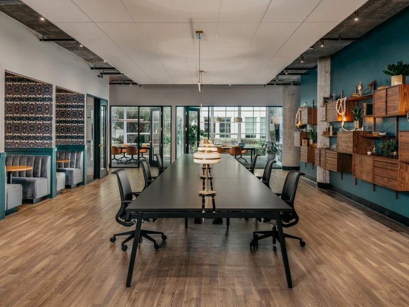 office interior design modern for flexible lounge work zones