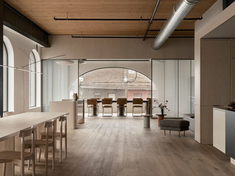 Curved shape communicates luxury without being ornate (Source: Internet) 