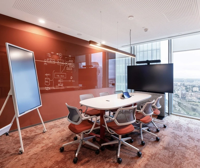 Modular workstation systems and movable dividers can be reconfigured in minutes, allowing the office layout to respond fluidly to evolving project team sizes.
