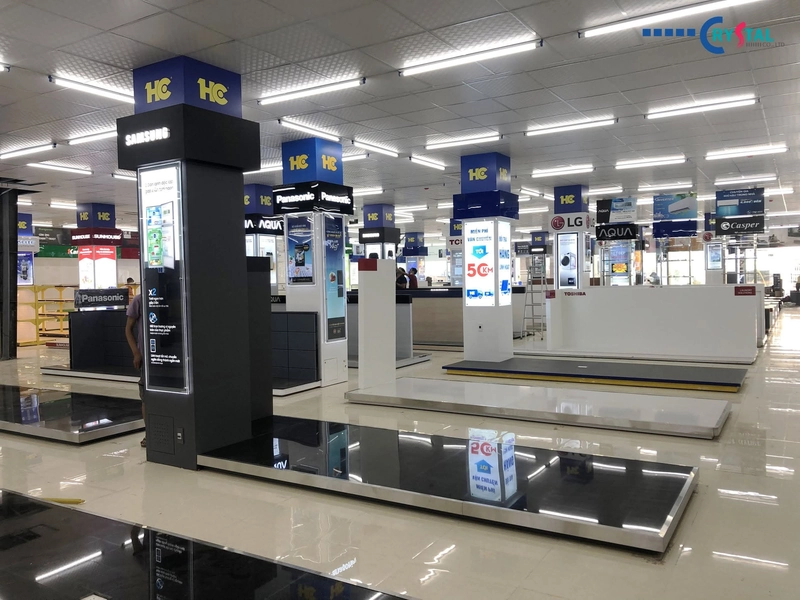 Dự án điện máy Samsung Nha Trang được thực hiện bởi đội ngũ Crystal Design TPL (Nguồn: Deco Crystal) 